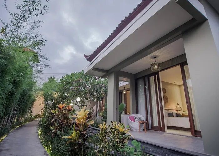 Bed & Breakfast Masih House *